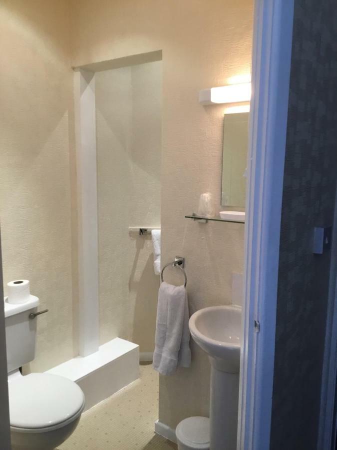 Bed and Breakfast Cavendish House Уэймут Экстерьер фото